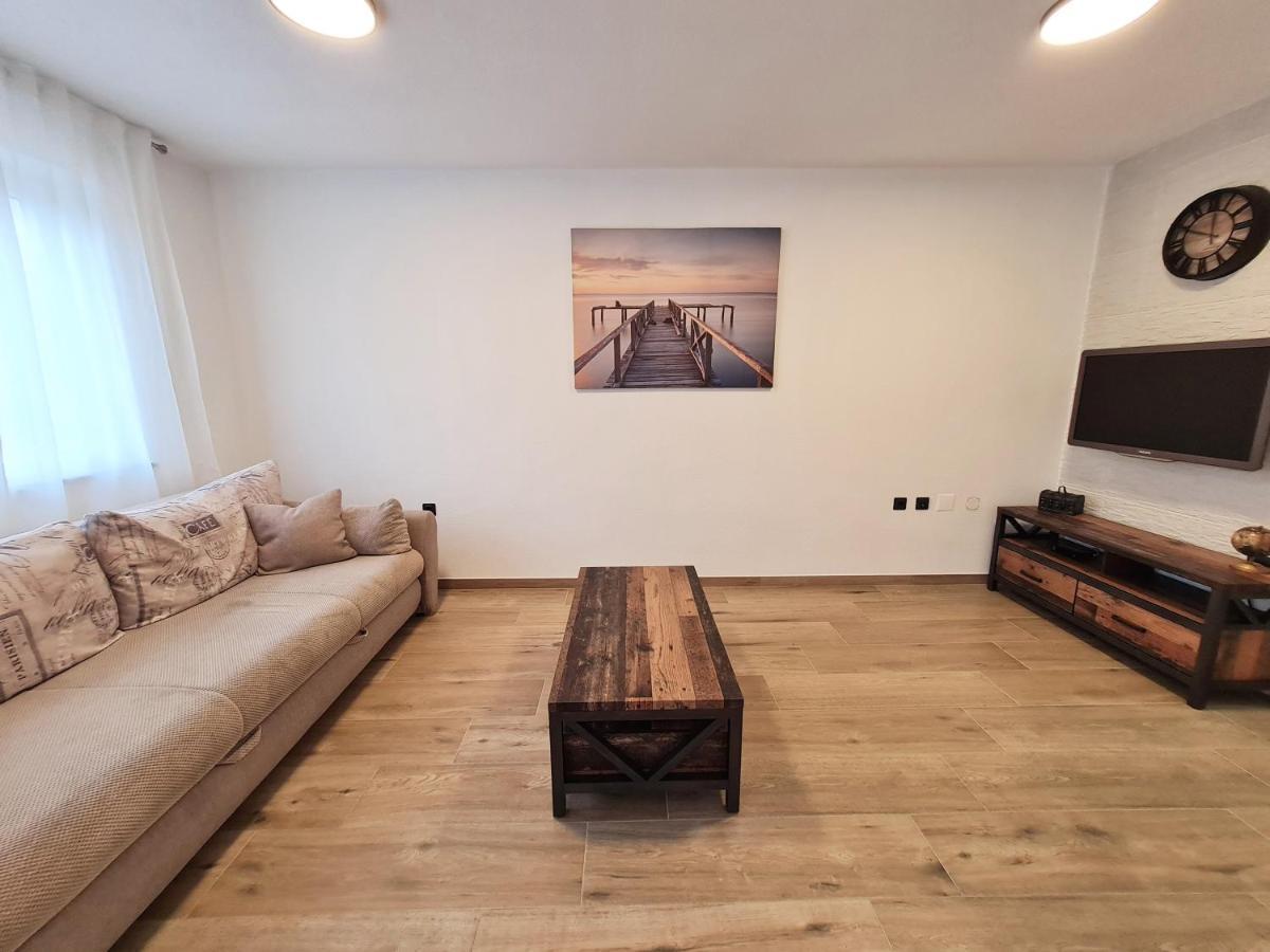 Bellistra Apartman Rabac - E Appartement Buitenkant foto